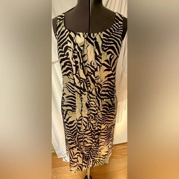 Max Mara Italy 100% Silk Zebra Print Sheath Dress | Luxe Designer Midi - Picture 1 of 10
